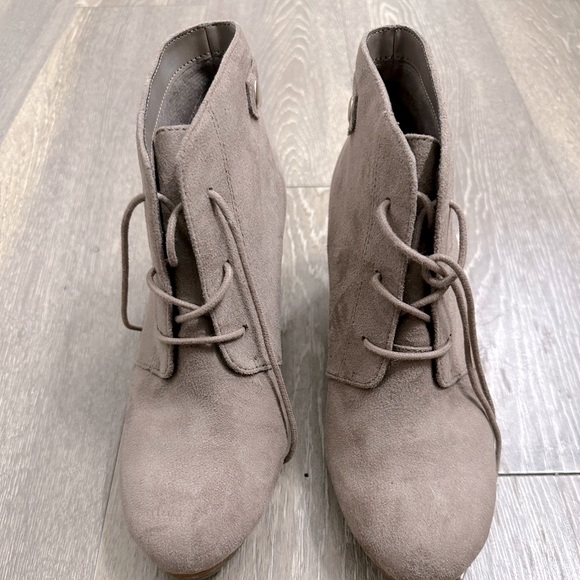 Tan suede wedge booties- with comfortable insoles - Picture 3 of 4